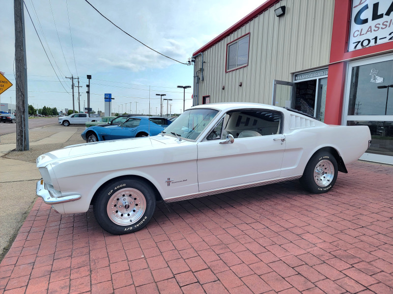 1965 Mustang Fastback 2+2